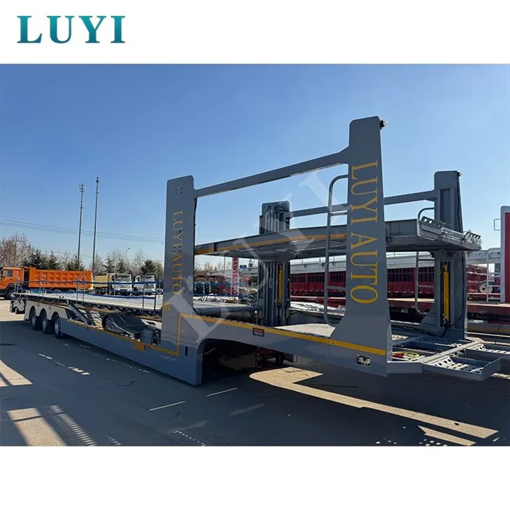 Tovornjak za prevoz 8 avtomobilov